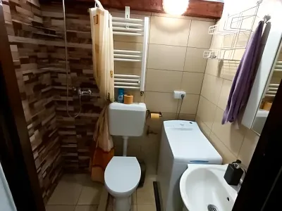 baie cu dus amenajata garsoniera inchiriere Sector 1 București